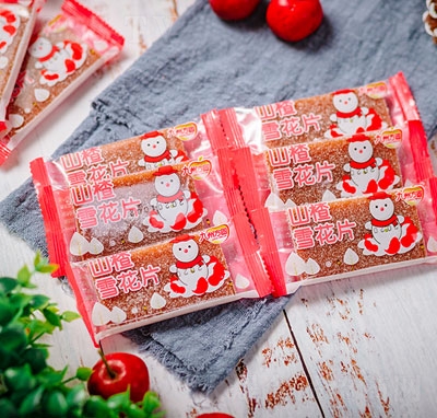 ���AʳƷɽ�ѩ��Ƭ